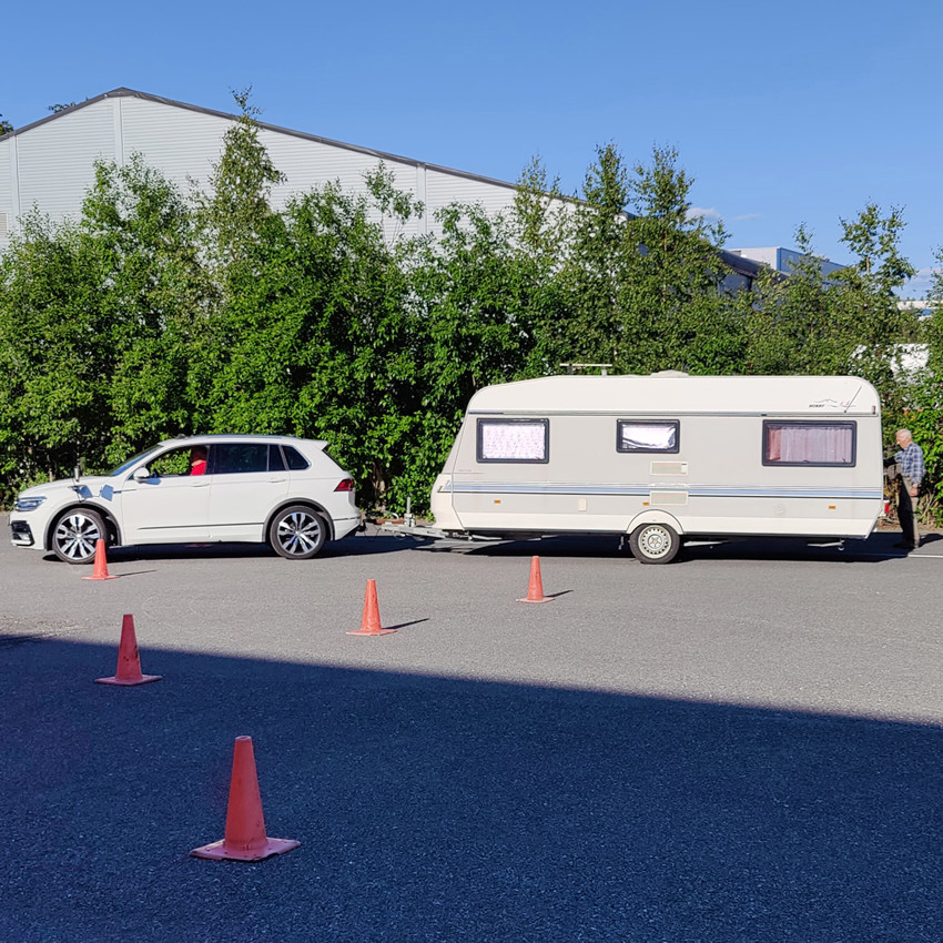 Merkekjøring for jenter – med grillkveld etterpå